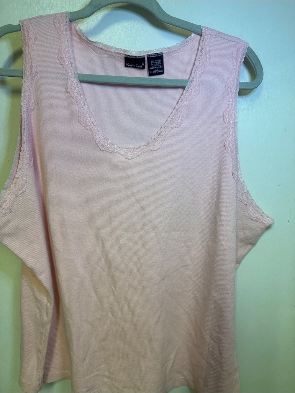 Northcrest Light Pink Lace-Trim Sleeveless Tank